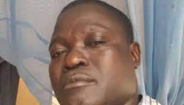 Essowé Batamoussi @ Mediapart