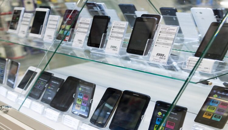 VENTE DE TELEPHONES PORTABLES à Médina