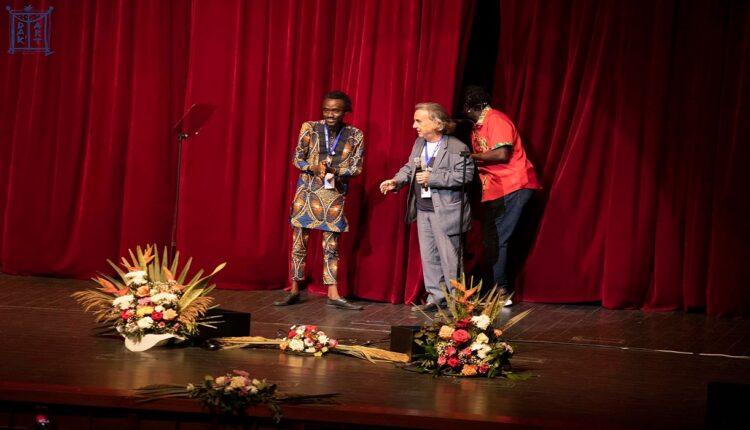 𝐀𝐂𝐇𝐈𝐋𝐋𝐄 𝐀𝐃𝐎𝐍𝐎𝐍 𝐋𝐀𝐔𝐑𝐄́𝐀𝐓 𝐃𝐔 𝐏𝐑𝐈𝐗 𝐒𝐂𝐔𝐋𝐏𝐓𝐔𝐑𝐄