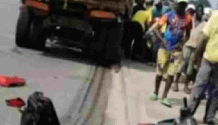 Accident, un piéton chute et se fait tuer par un camion Godomey