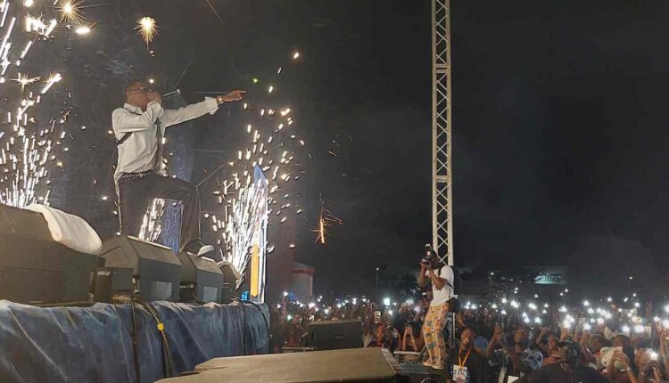 Wizkid sur scène au Bénin. Ph Canal+