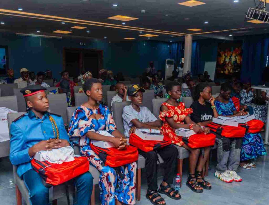 Remise des prix aux lauréats Nec 2025 UBA