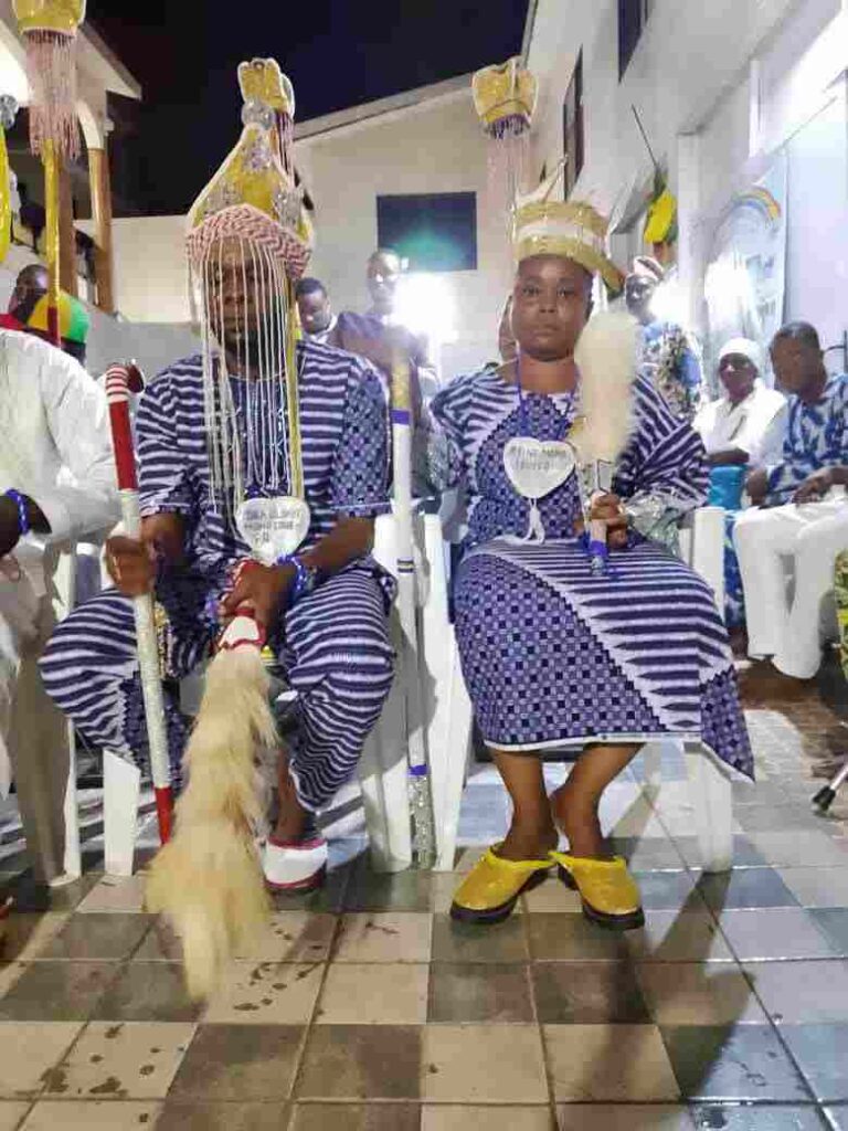 Houézê Savi Dodo II intronisé roi Oba Olou-Ayé Mono-Couffo de l’Empire mondial de la Fraternité Ogboni 1 (1)